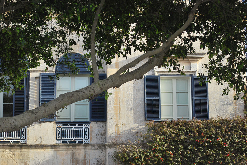 mdina facade